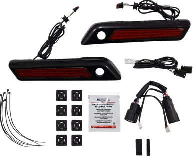 Custom Dynamics Latch Light - Saddlebag - Red - Black Cd-Sbl-Bcm-Rb